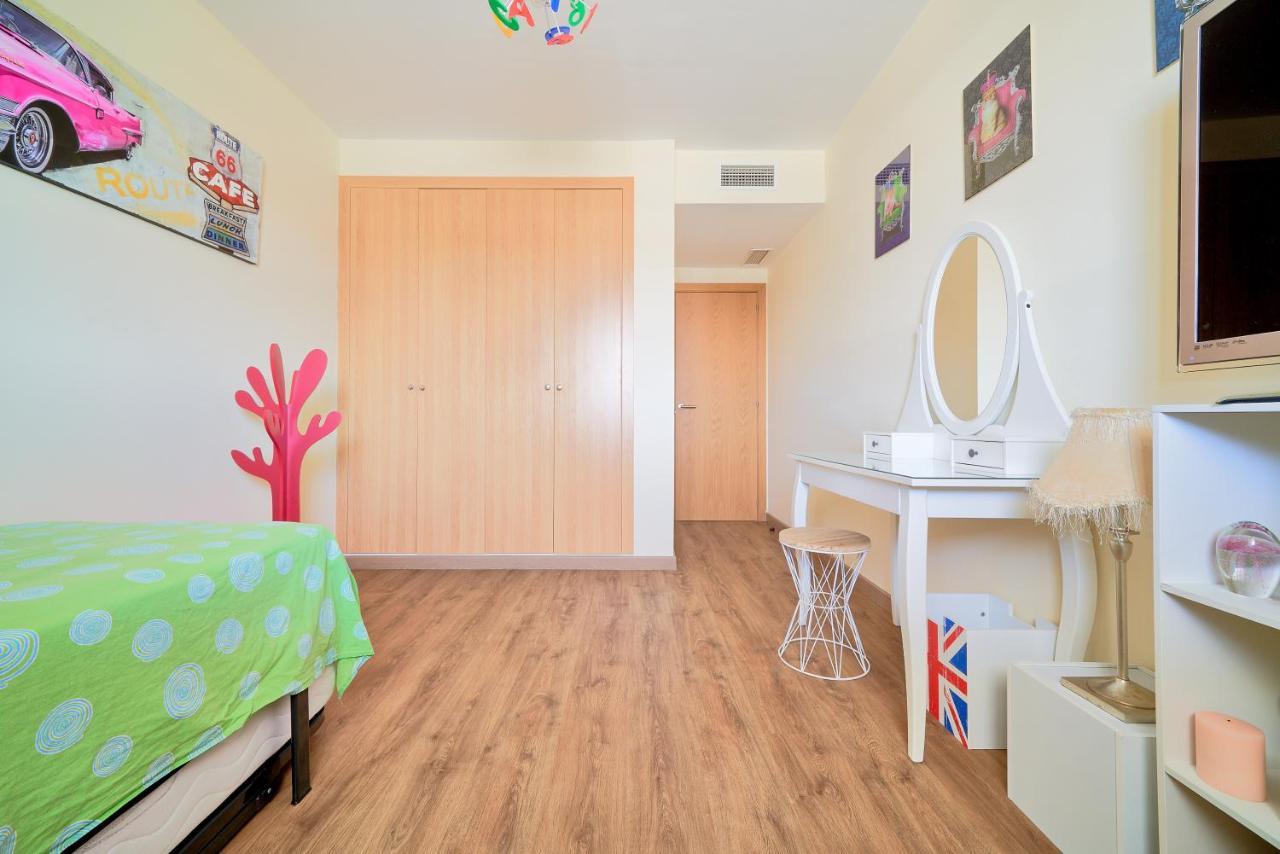 Alterhome Apartamento Con Piscina Maria Zambrano Малага Экстерьер фото